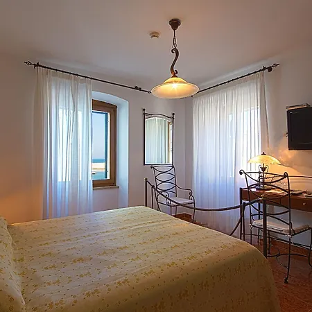 Phasiana Hotel