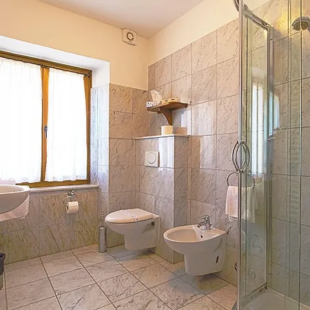 Отель Phasiana Фажана